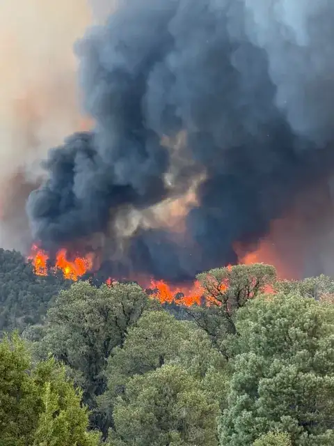 Outback Firefighting crew photo 2