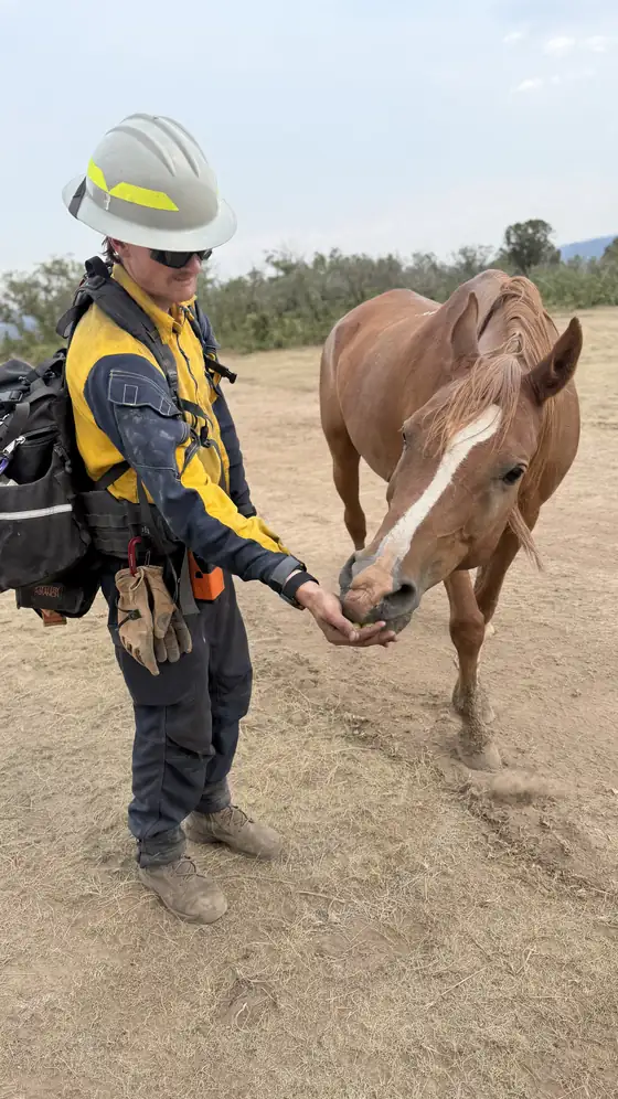Outback Firefighting crew photo 28